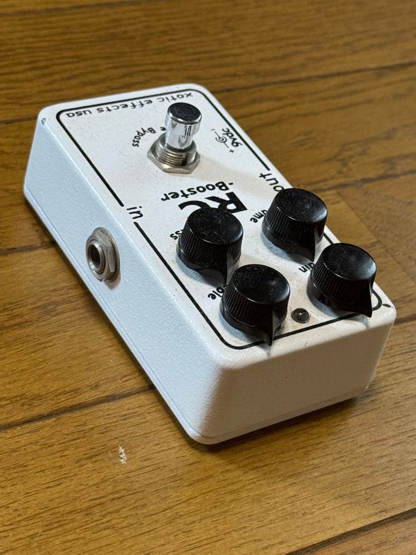 214 xotic RC-Booster 手書きシリアルナンバー