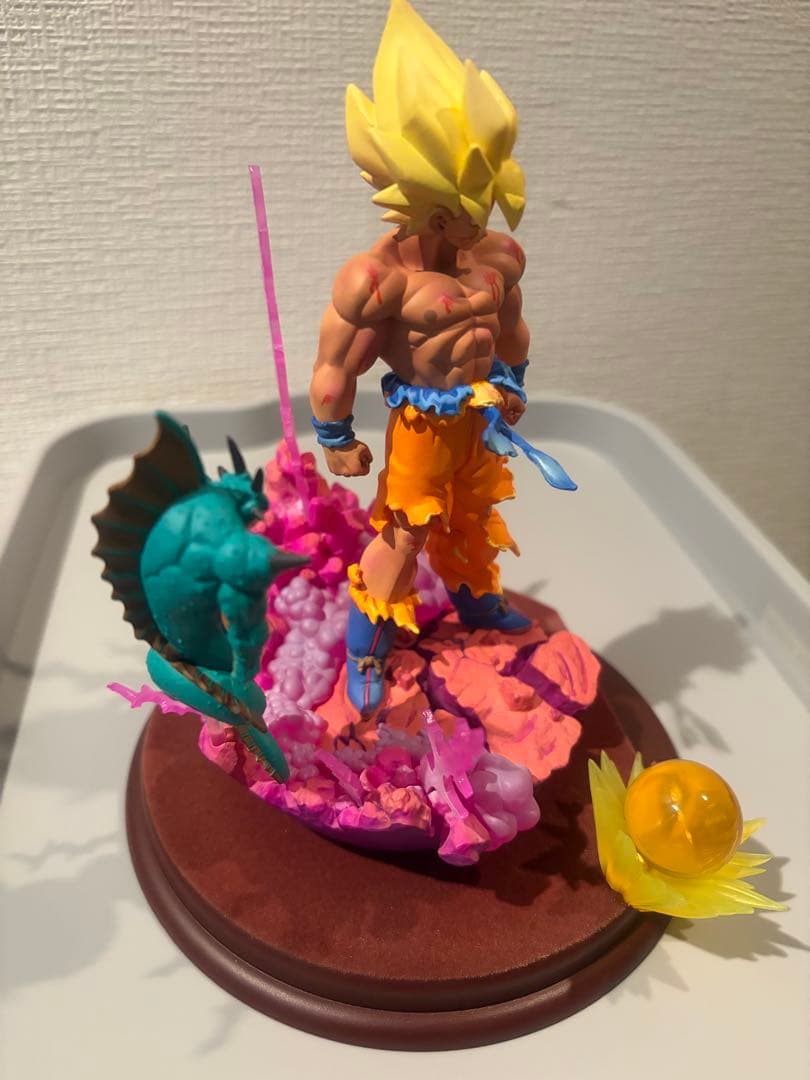 ドラゴンボールセレクション　巻五　孫悟空（スーパーサイヤ人）