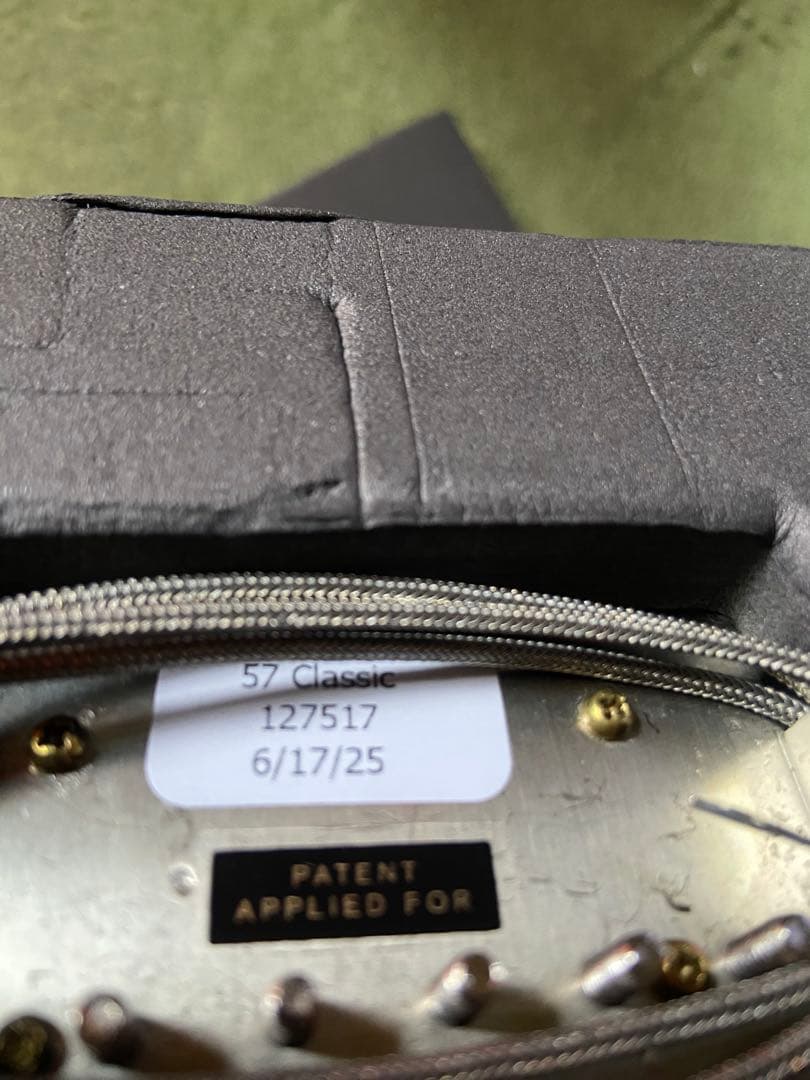 PUフロントはギブソン製！チブソンLesPaul Standardペグはゴトー製