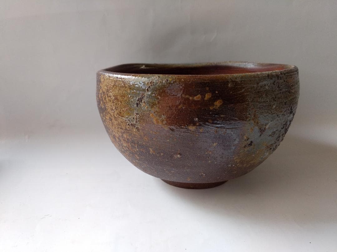 備前焼 小西陶古 作 茶碗 共箱 茶器 抹茶碗 美品 です。