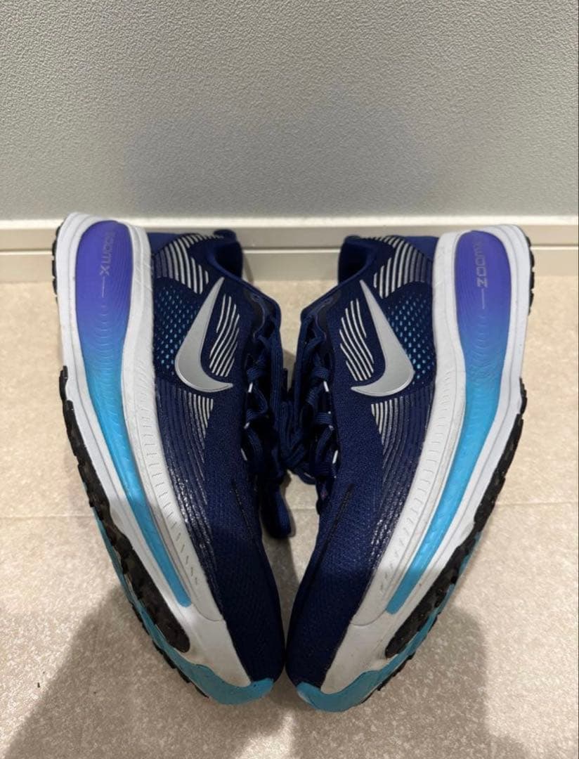 NIKE ボメロ18 ランニングシューズ メンズ 28.0cm