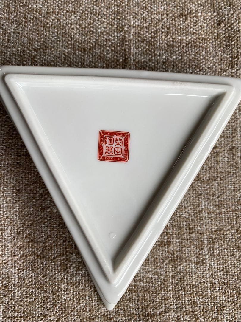 六角形扇子模様の漆器重箱