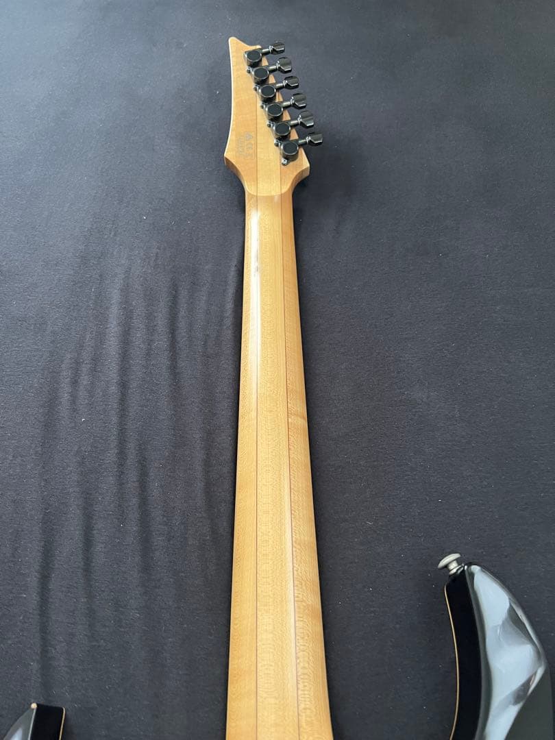 Ibanez RG2720QZ-TBK Prestige ギター