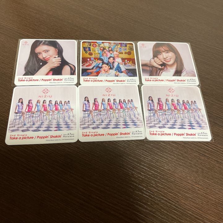 niziu 缶バッジトレカステッカーラントレセット