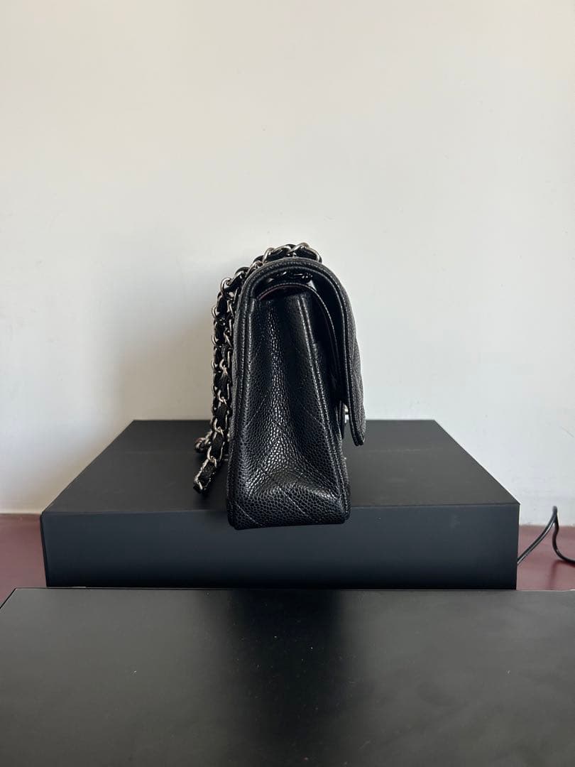 ブラックレザー ショルダーバッグ