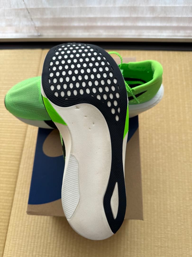 美品　アシックス　SPEED EDGE TOKYO 25.5cm