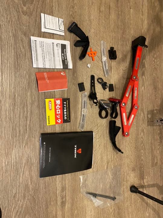 TREK FX3クロスバイクセット　値下げします