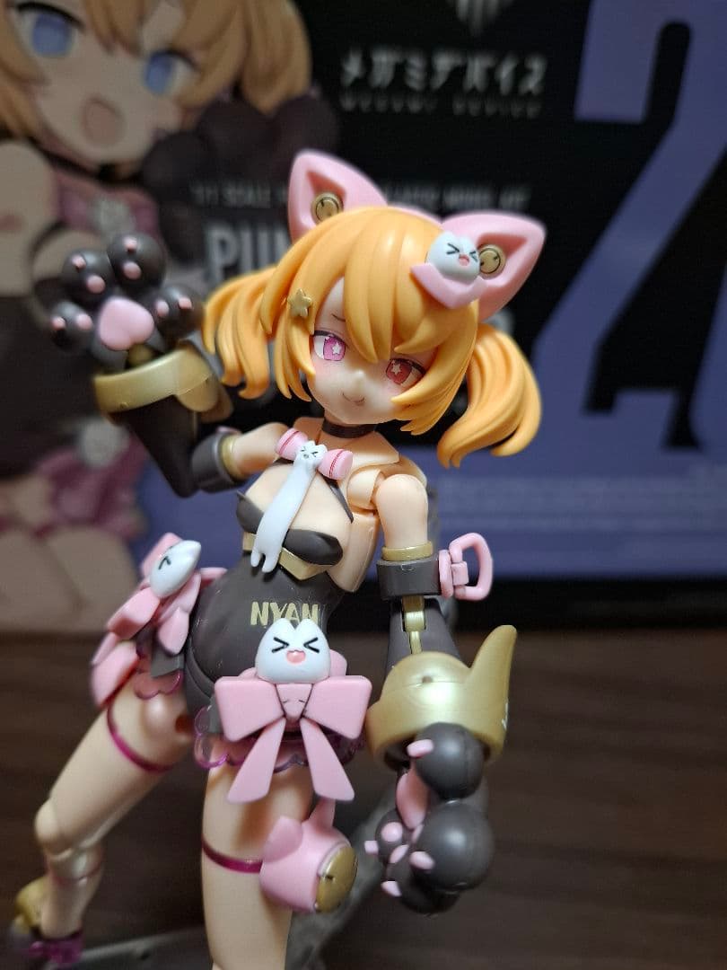 メガミデバイス　プニモフ　【クロマオ】　組み立て完成品