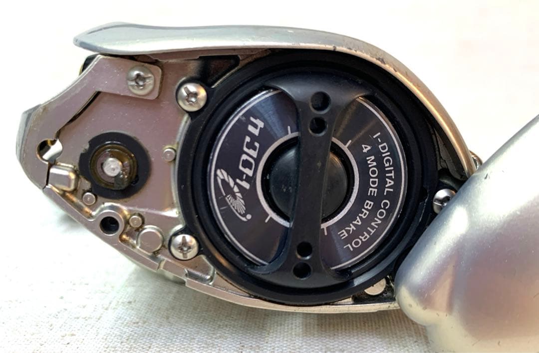 SHIMANO nium Mg DC 右巻き