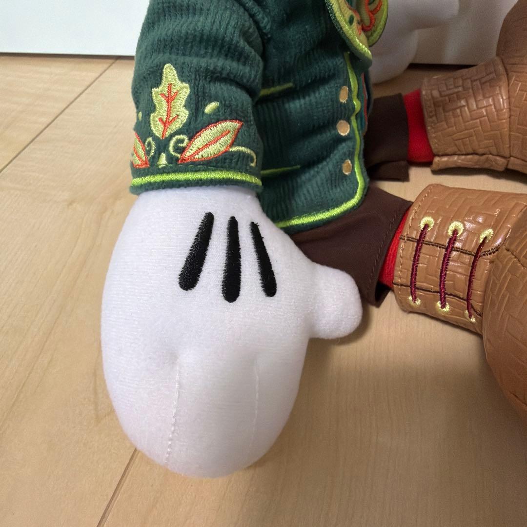 値引き！ディズニーランド　マジカルミュージックワールド　ミッキー　ぬいぐるみ