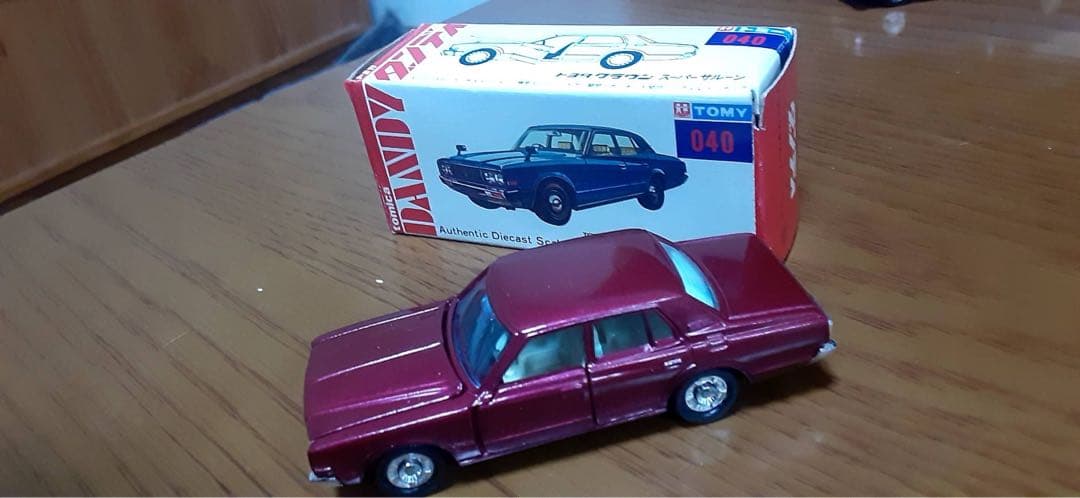 トミカダンディ　4台セット　クラウン　ロードペーサー　セドリック