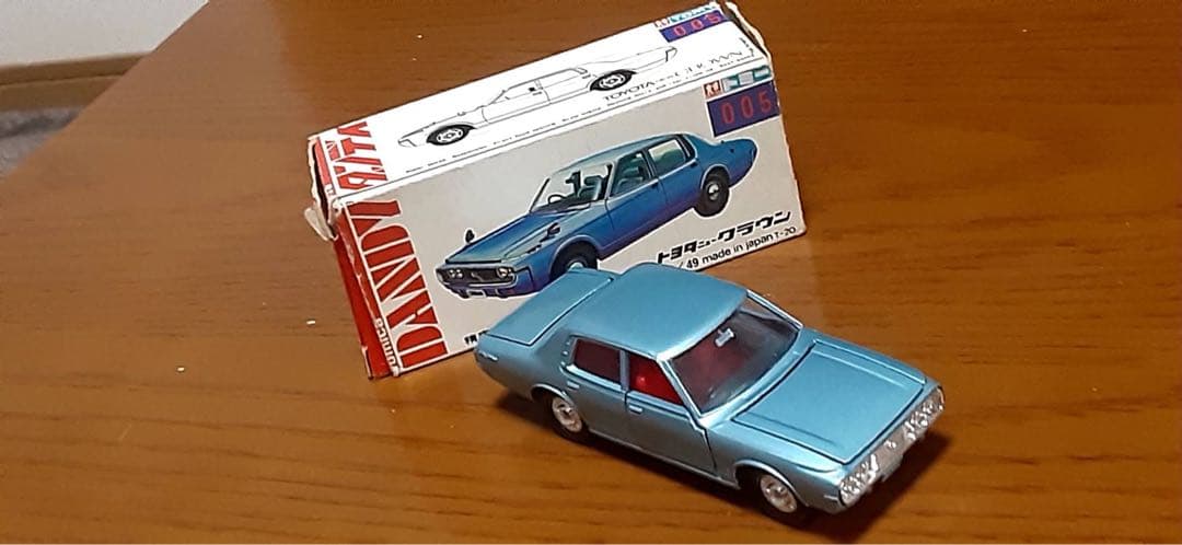 トミカダンディ　4台セット　クラウン　ロードペーサー　セドリック