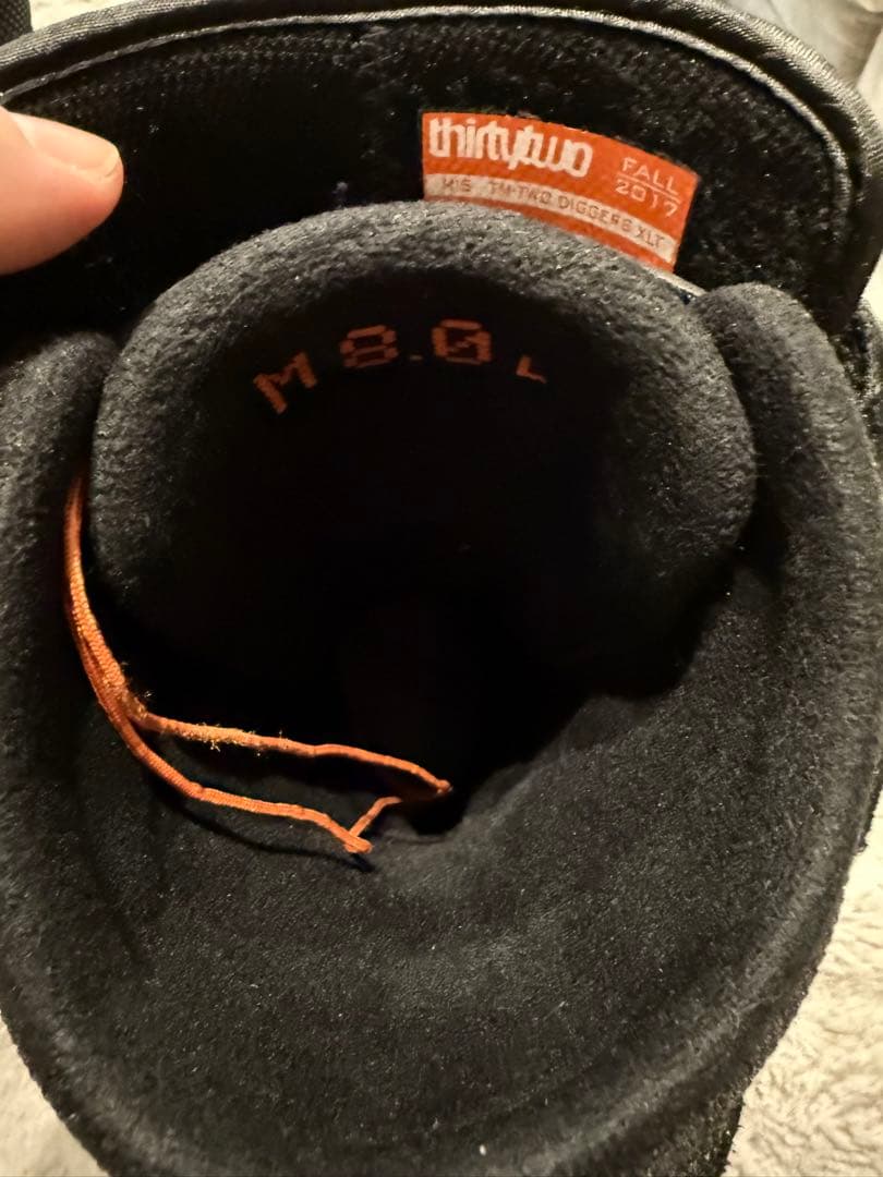 thirtytwo スノーボードブーツ ブラック
