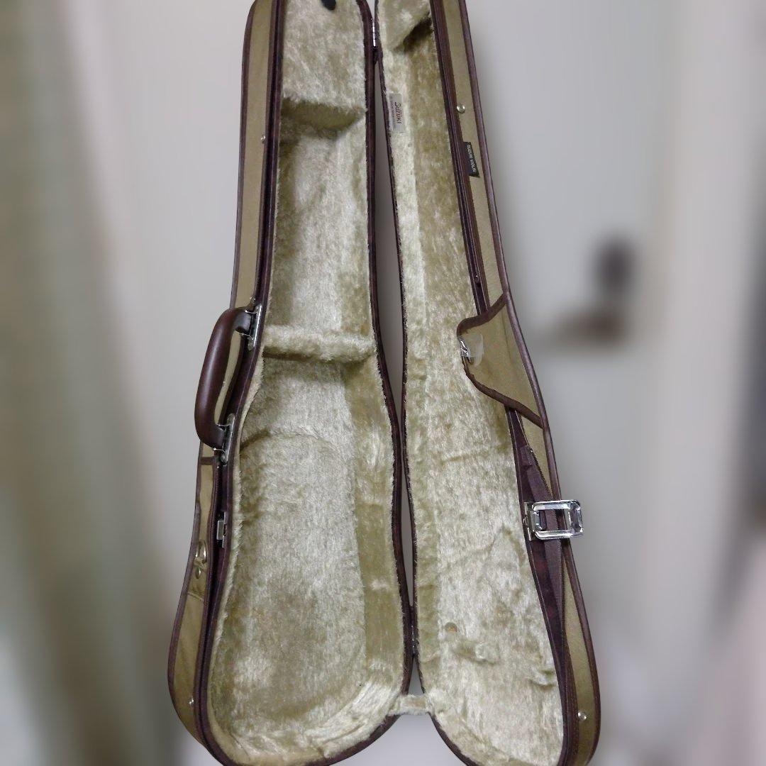 ♥値下しました♥スズキバイオリン♥サイズ4/4♥品番200♥美品♥弓ケ―ス松脂付