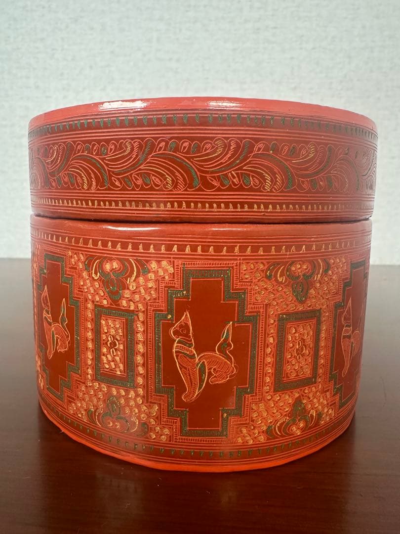 ミャンマー アンティーク 漆器 蒟醤 ビルマ 細密画 3段入れ子容器 ※31※