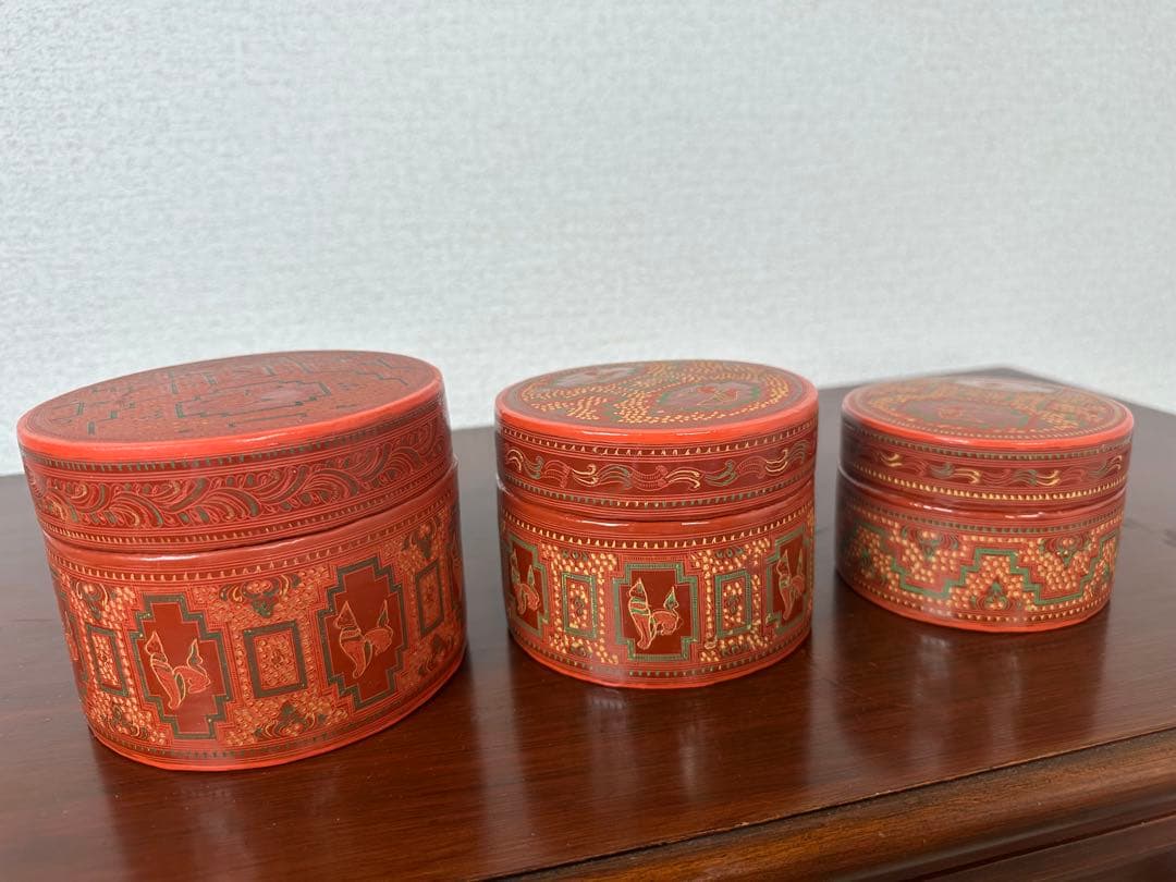 ミャンマー アンティーク 漆器 蒟醤 ビルマ 細密画 3段入れ子容器 ※31※