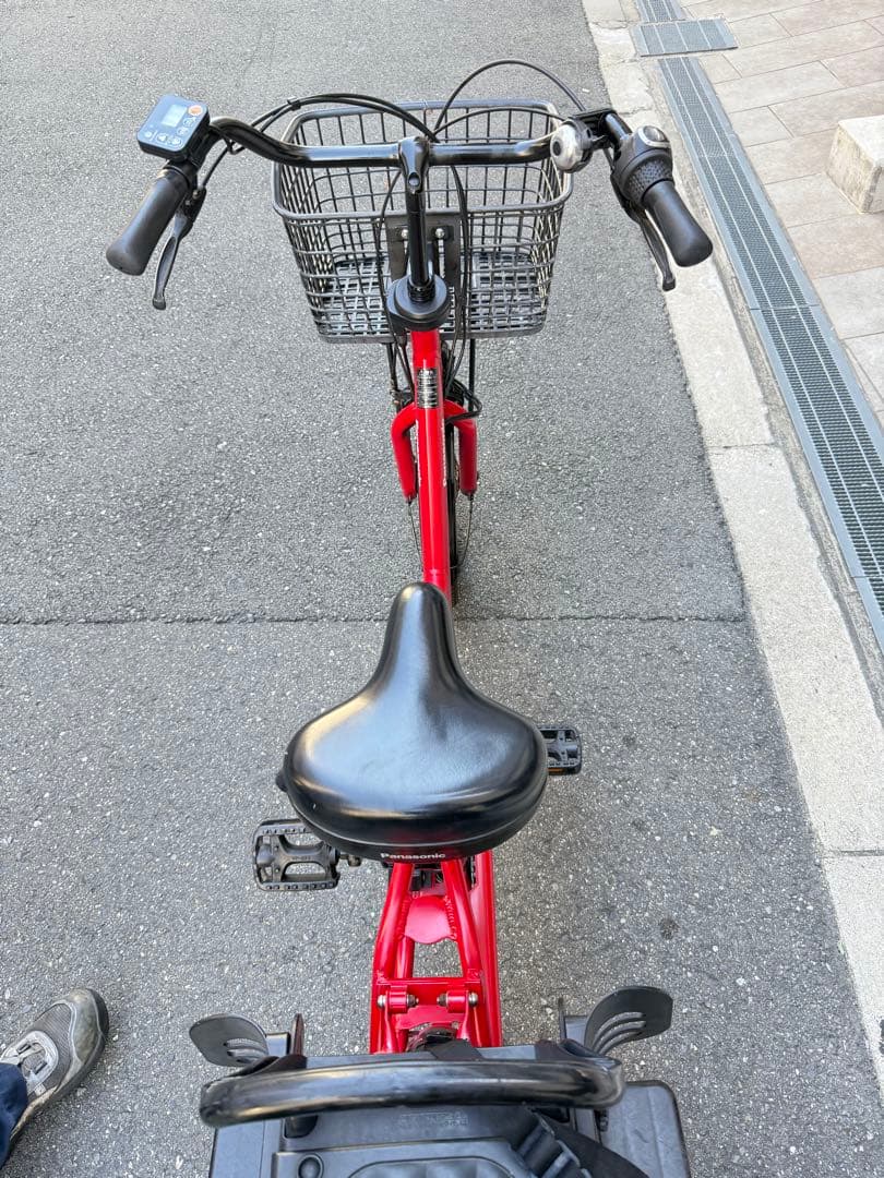 子供乗せ　Panasonic 電動アシスト自転車 赤 チャイルドシート付き