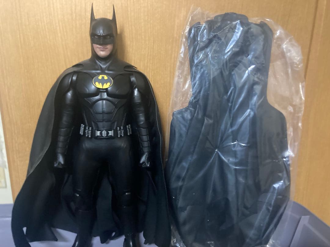 ホットトイズ　ザフラッシュ　バットマン
