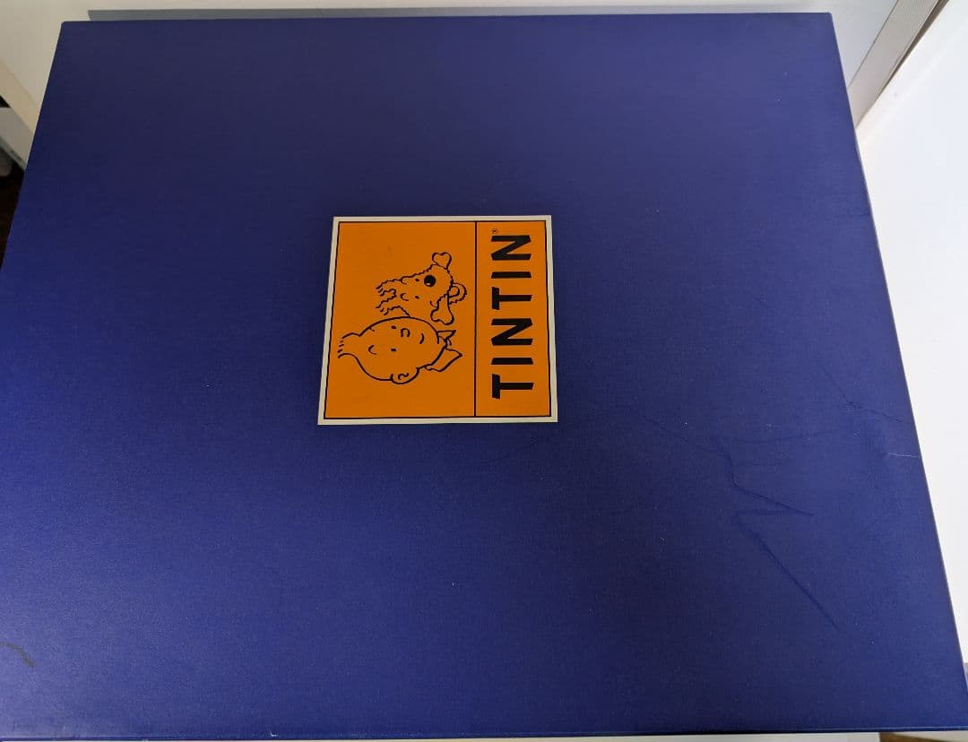 〈タンタンの冒険TINTIN&Yレジンフィギュアモデル（大）フランス製〉
