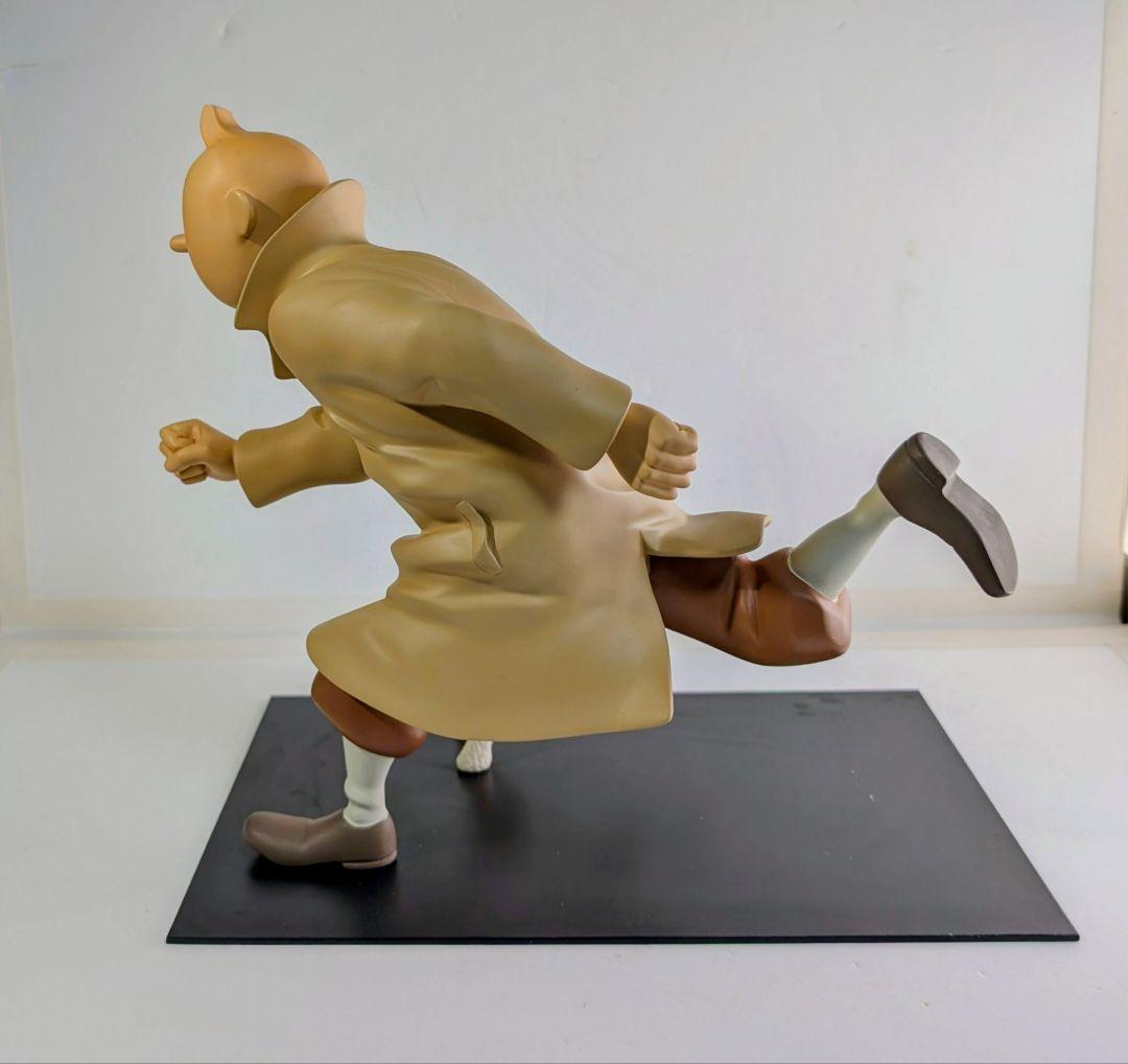 〈タンタンの冒険TINTIN&Yレジンフィギュアモデル（大）フランス製〉