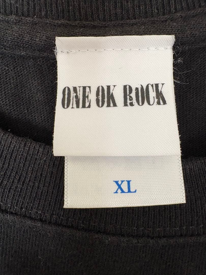 ONE OK ROCK◇ LUXURY DISEASE Tシャツ　XLサイズ