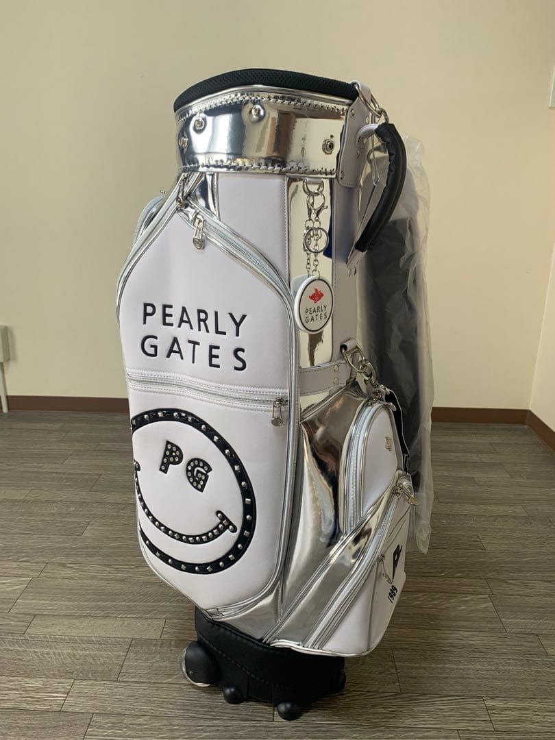 PEARLY GATES キャリー付　キャディバッグ　ホワイト&シルバー