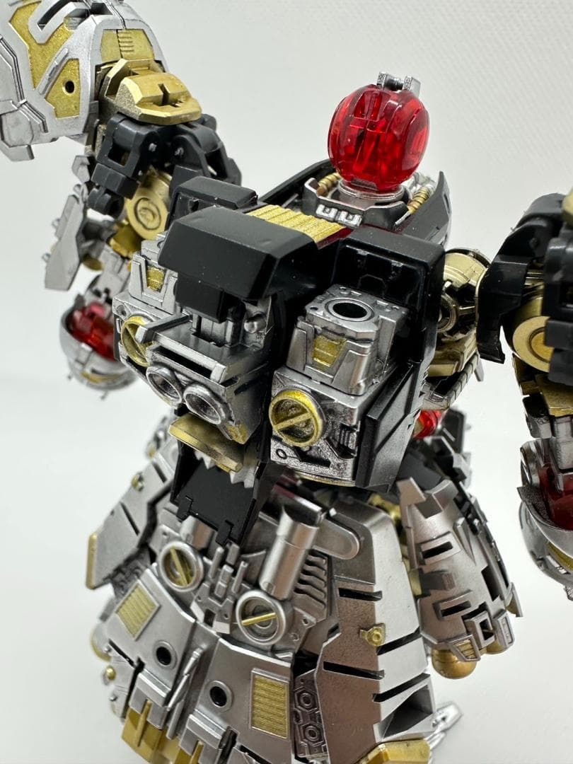 【完成品】RG 1/144サザビー クリア（ガンダムベース限定）
