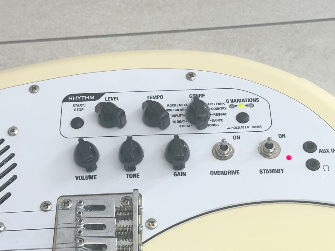 【希少】VOX APACHE-1 アンプ内蔵　生産終了モデル