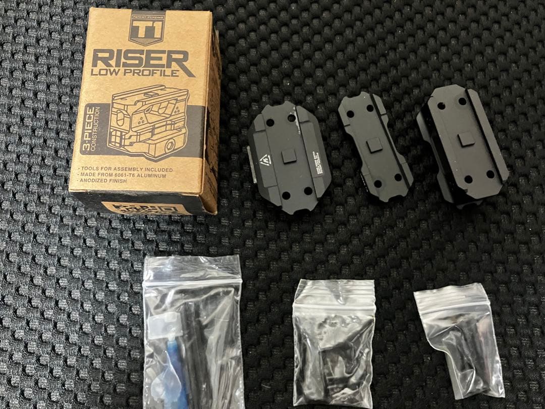 ライザーマウント　strike industries 実物