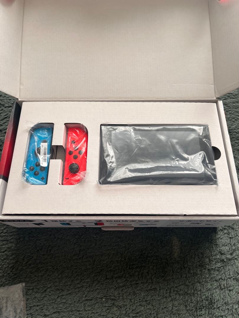 任天堂　Switch