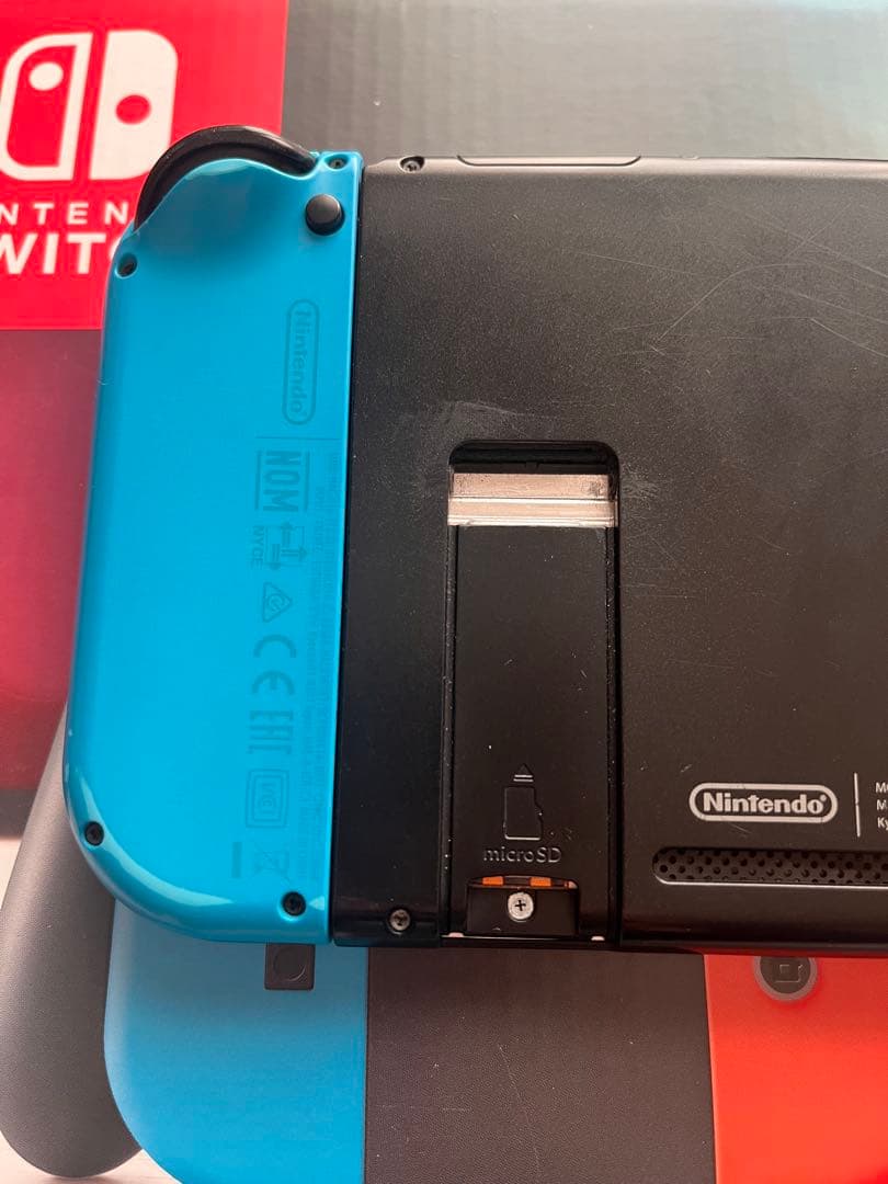 任天堂　Switch