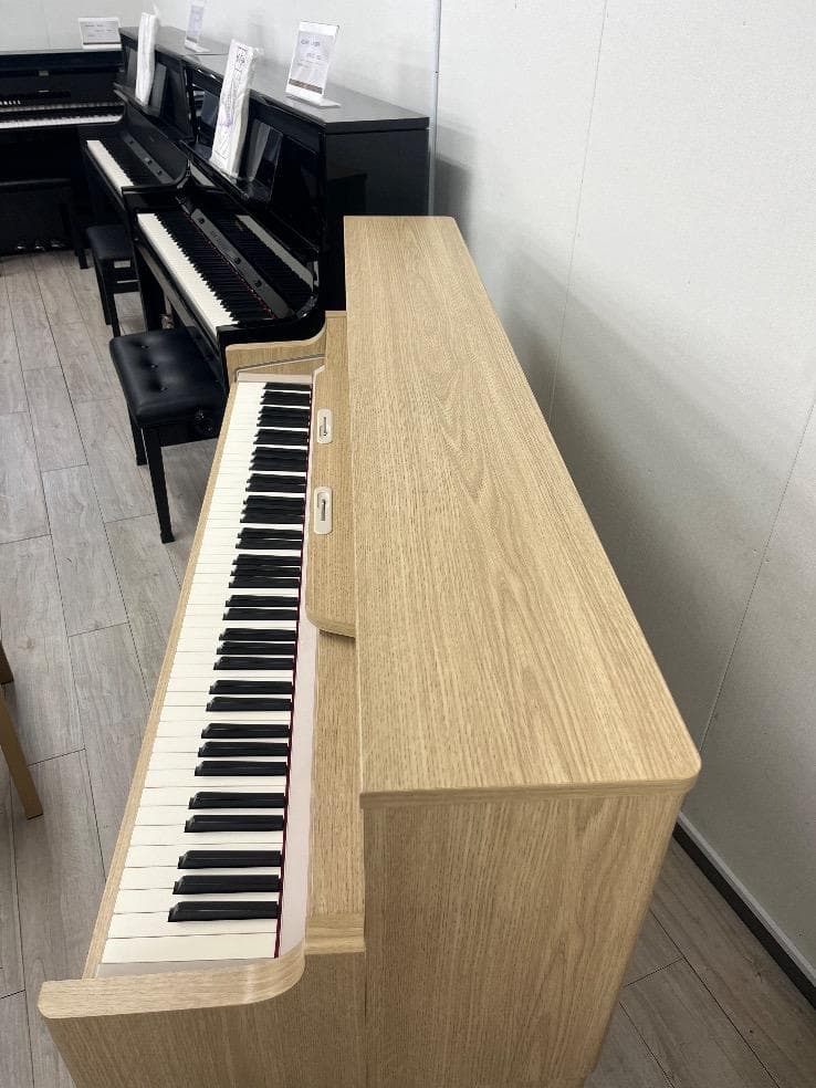 ★77383【電子ピアノ】ROLAND 　LX5LA　24年製