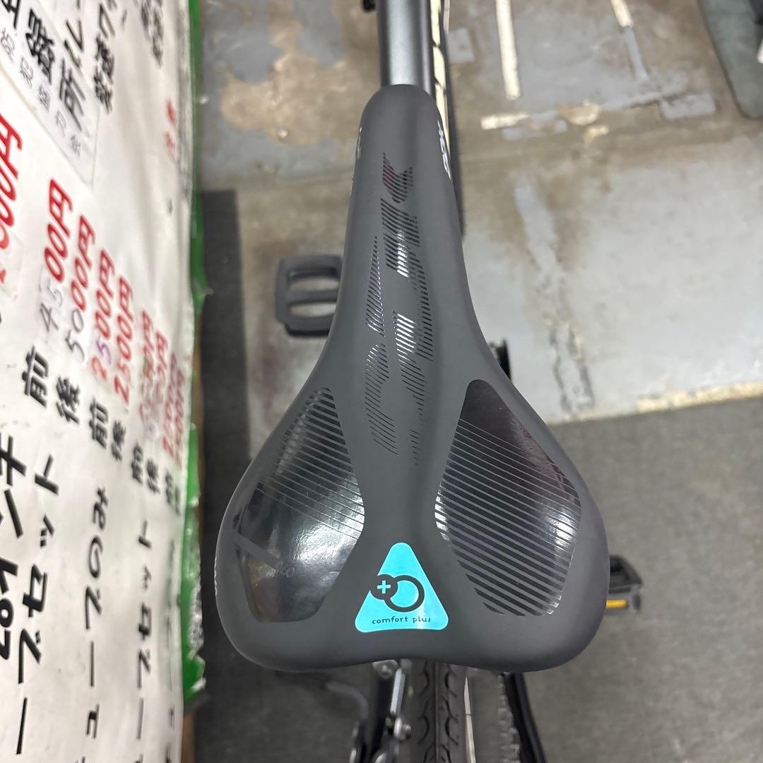 フェルトクロスバイク