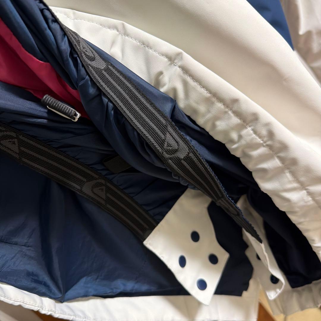 Quiksilver アノラックジャケット スノーボードウェア　ホワイト　L