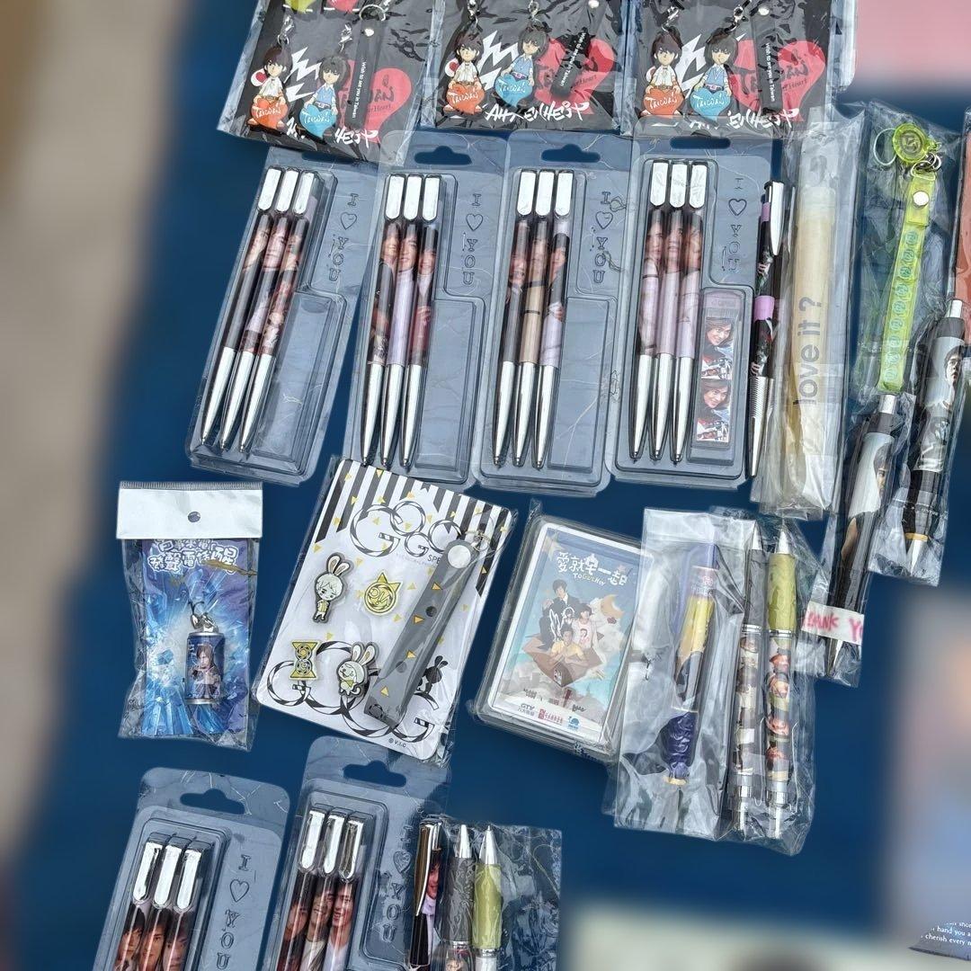 超希少品多数新品未使用品 アイドルf4 台湾アイドルf4 ヴィック・チョウ周渝民