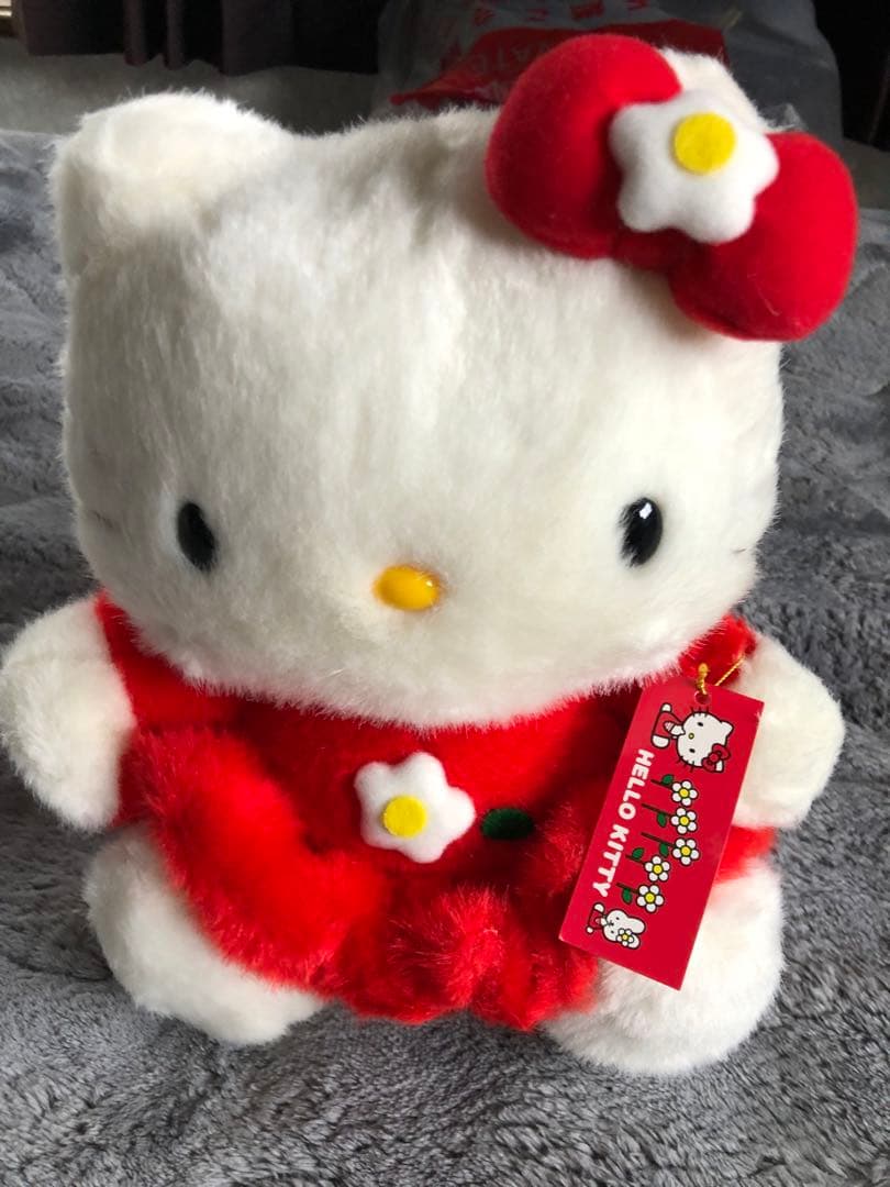 ハローキティちゃん　ぬいぐるみ　4体