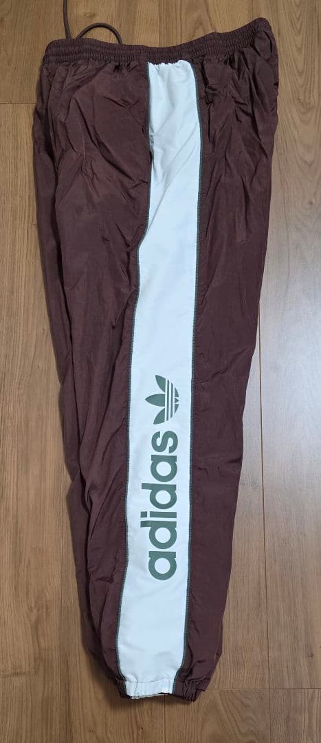 adidas ナイロンジャケット ジャージ上下 セットアップ 上着L ズボンXL