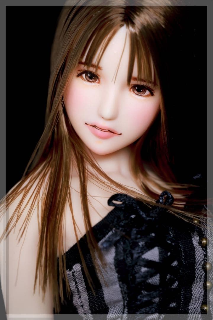 ♪♪ 1/6 　ドール カスタムドールヘッド　　睦実　(ともみ)　　♪♪