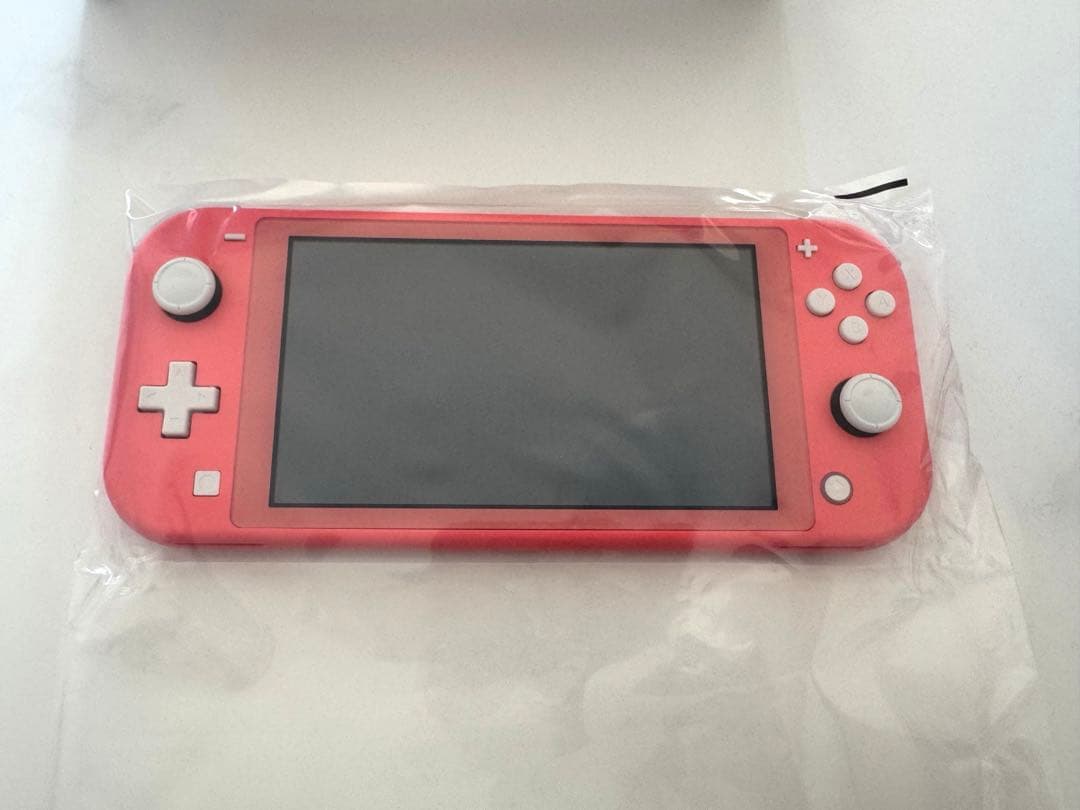 Nintendo switchrite コーラル