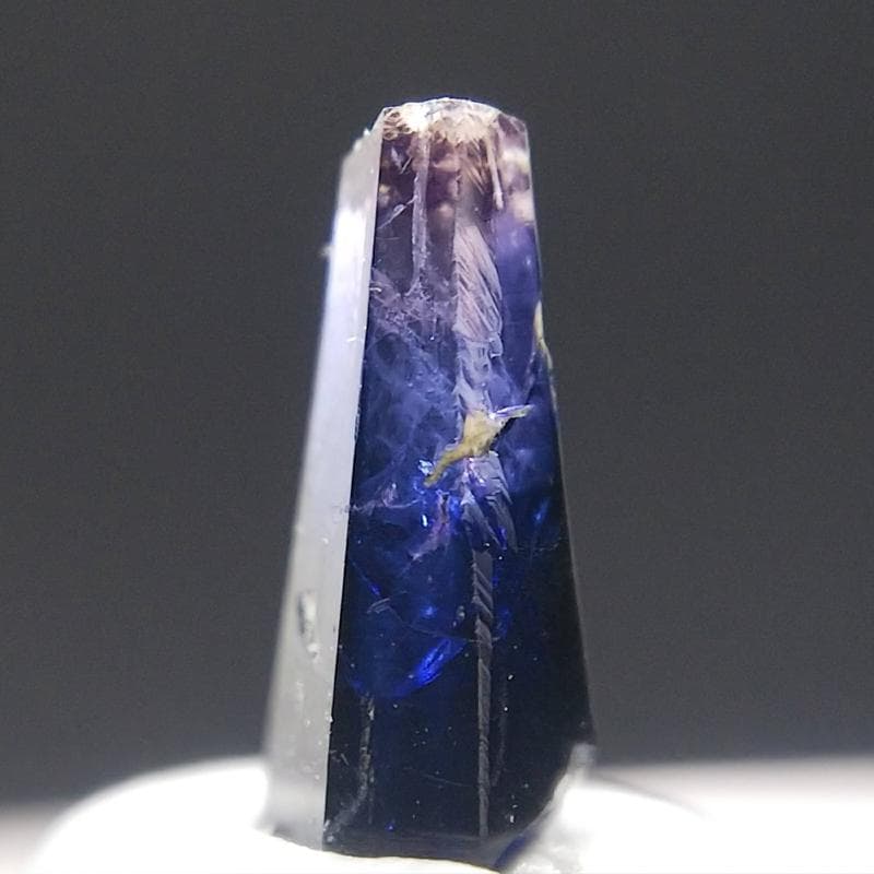 529 バイカラーサファイア 結晶 原石 ウィンザー産