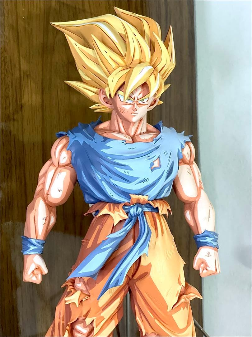 ドラゴンボールフィギュア超サイヤ人 孫悟空 リペイント品