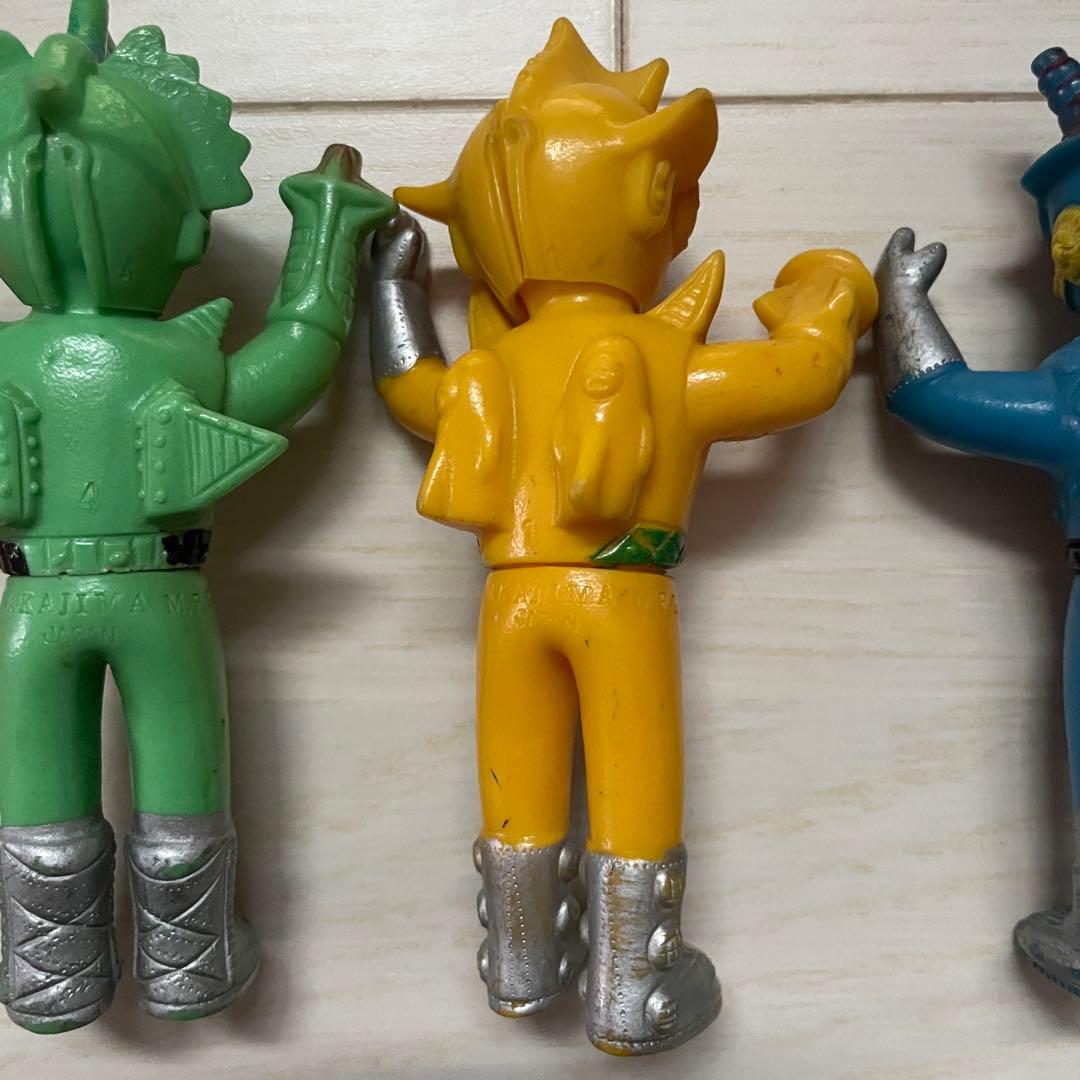 アストロミュー5 ミニソフビ マスクとりかえ隊員5体セット