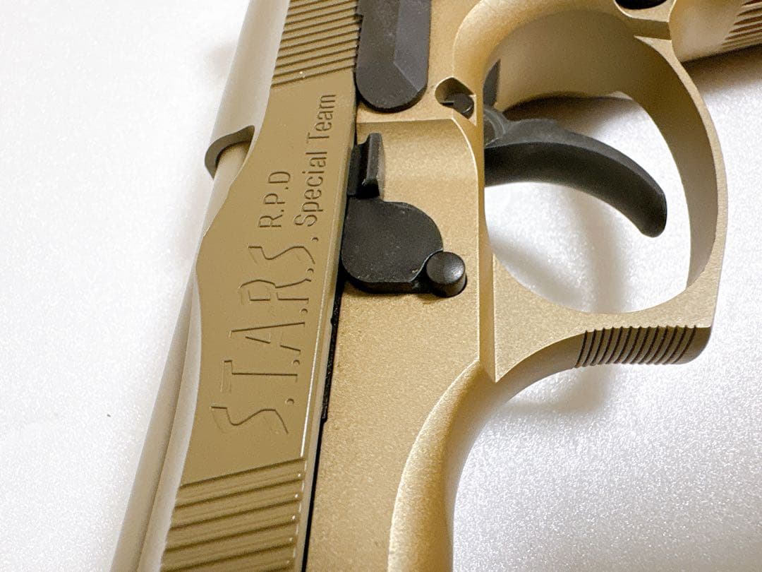 東京マルイ 20周年限定モデル サムライエッジ ガスブローバック バイオハザード