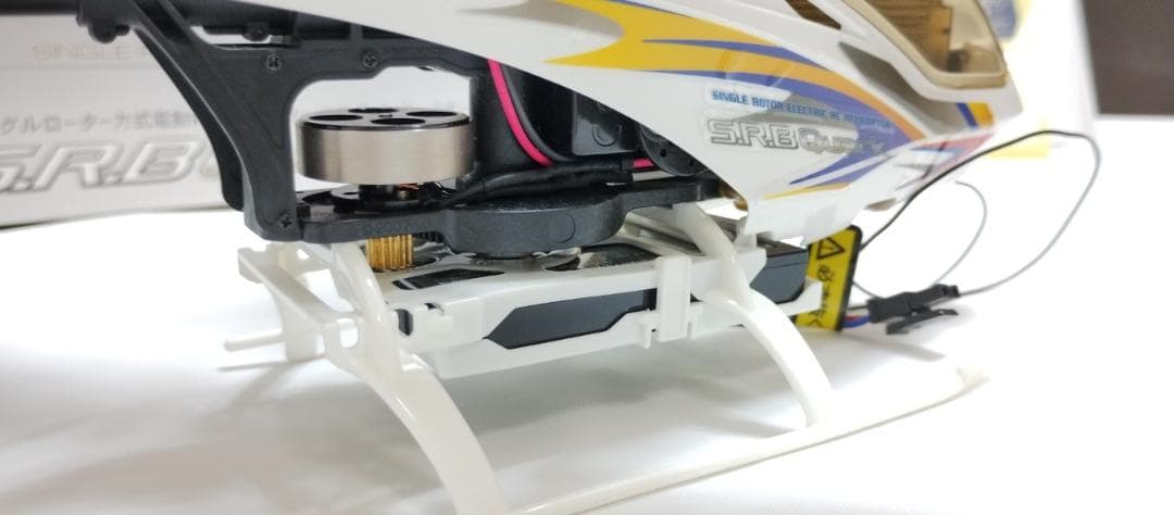 HIROBO　S.R.B　Quark　STD　ラジコンヘリ