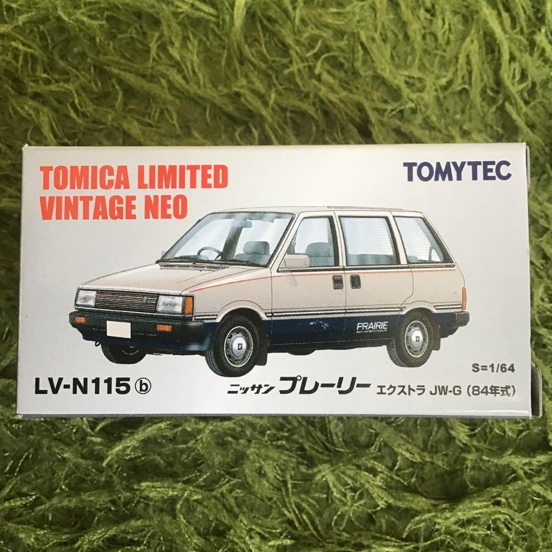 トミカ リミテッド ヴィンテージ NEO ニッサン　プレーリー