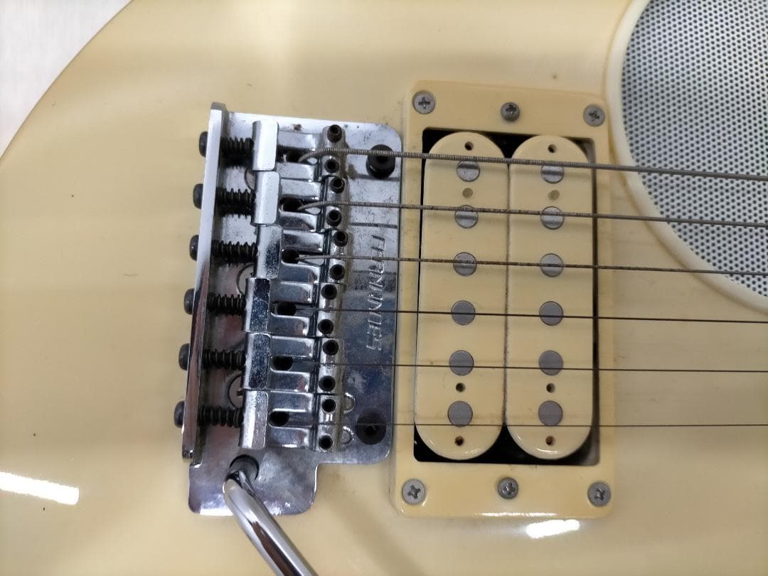 Fernandesフェルナンデス Zo-3 ギター　ソフトケース付　75020-