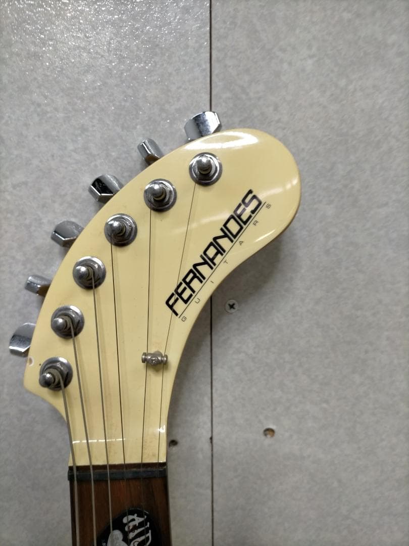 Fernandesフェルナンデス Zo-3 ギター　ソフトケース付　75020-
