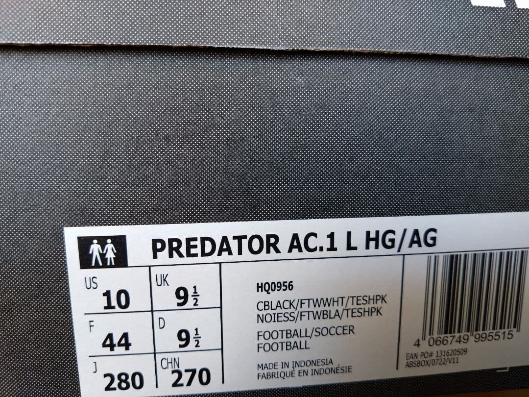 アディダス　プレデター　AC1 HG/AG　28㌢