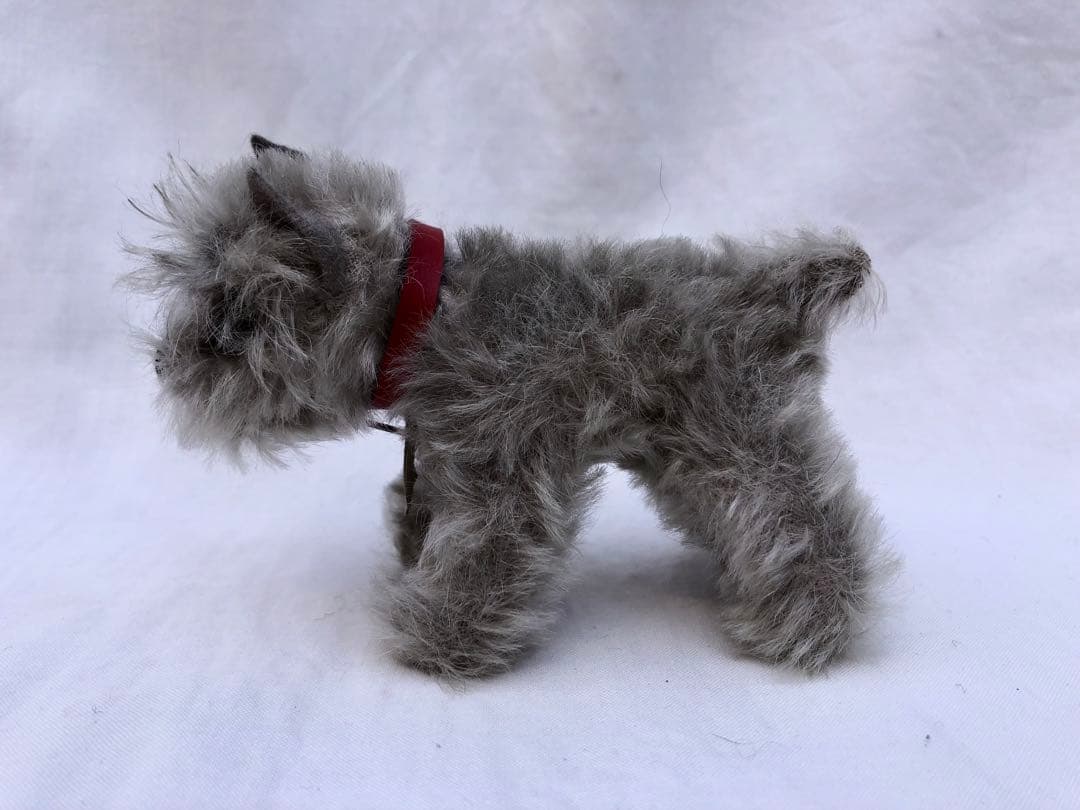 Steiff 　シュナウザーのTessi