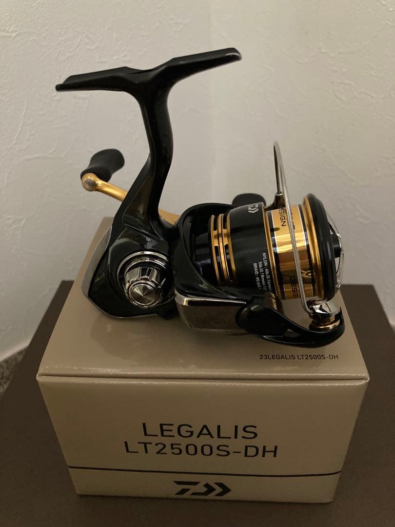 ダイワ 23 レガリス LT2500S-DH 美品